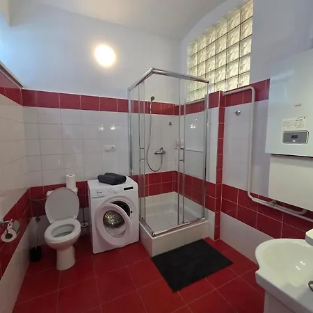 Amber Residence, Hlavna Ulica *